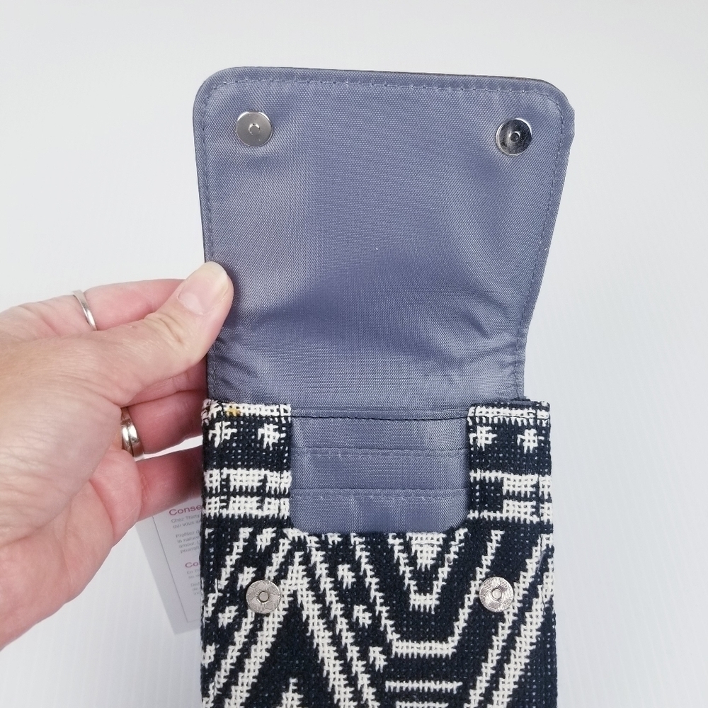 Thirty-One Call Me Crossbody Rio Weave NWT - Picture 8 of 14
